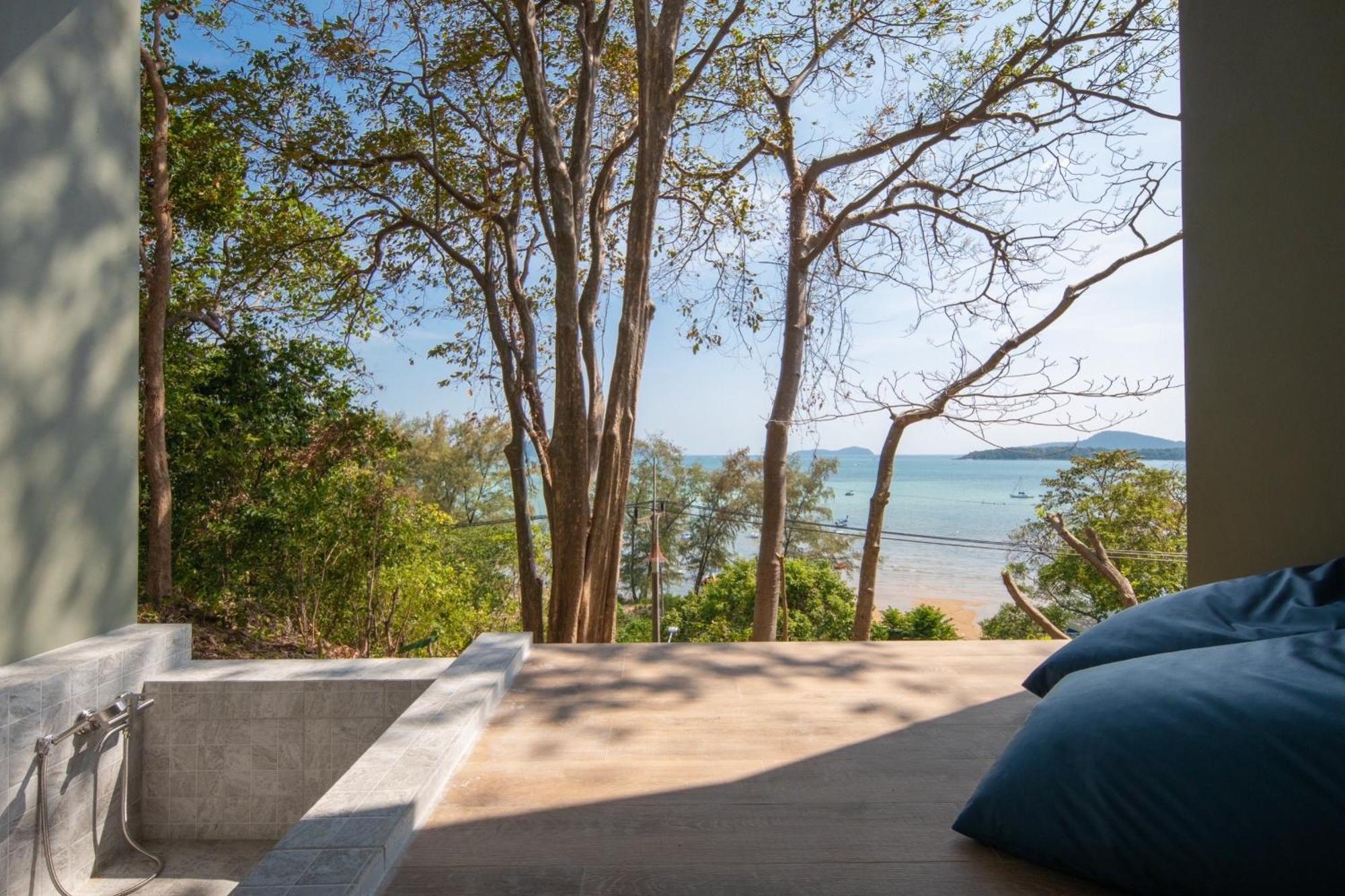 Nature Vista Rawai Nai Harn Extérieur photo