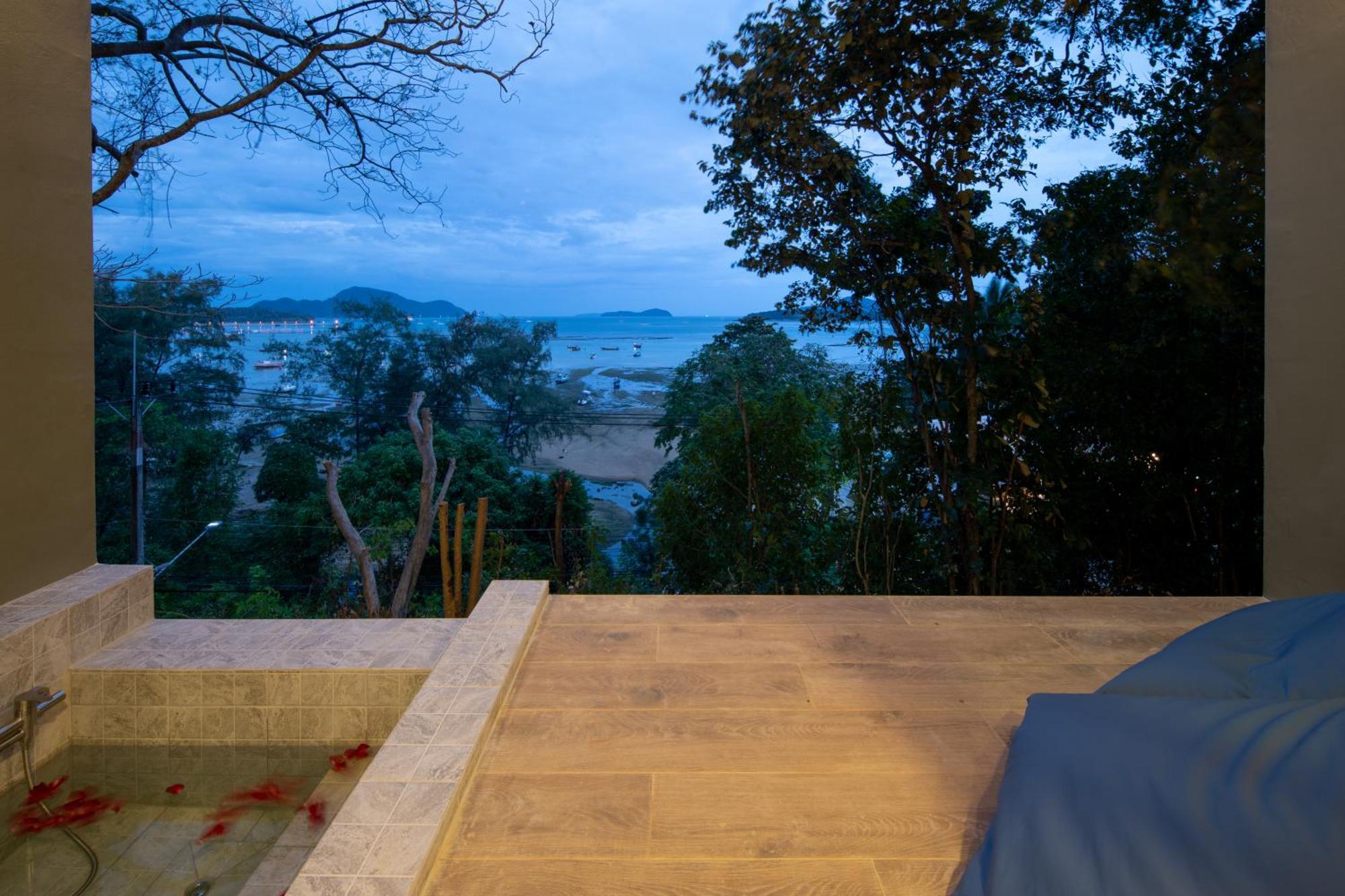Nature Vista Rawai Nai Harn Extérieur photo